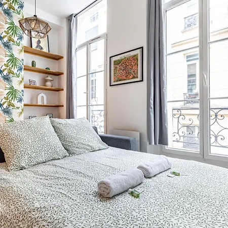 Guestready - Warm Getaway In Le Marais * Parijs